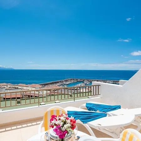 Bright 1br With Pool & Ocean Views Appartamento